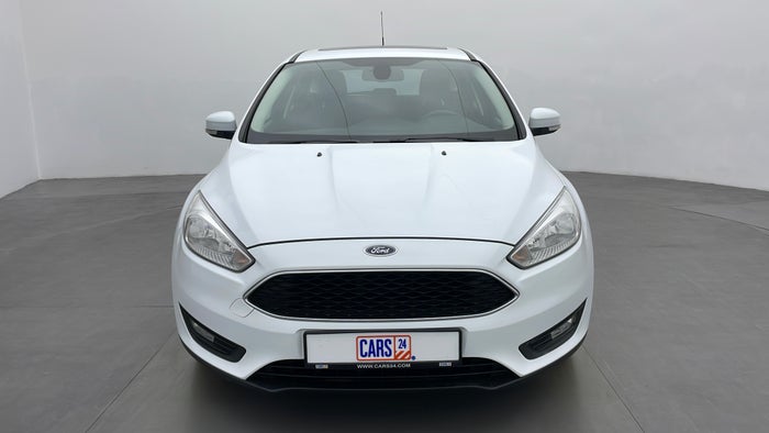 FORD FOCUS-Front View