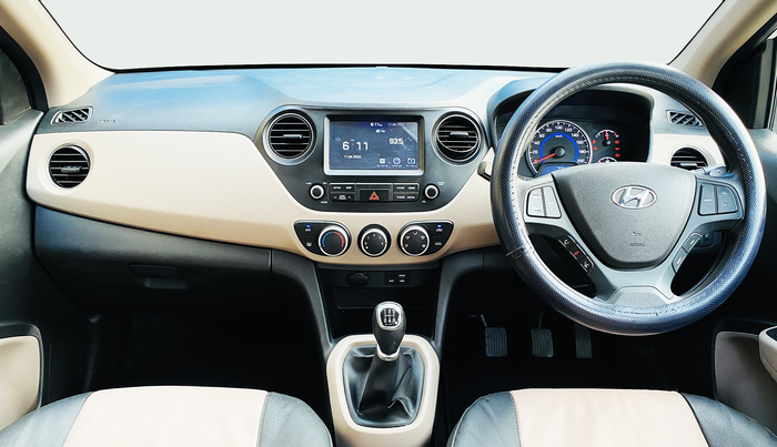 2018 Hyundai Grand i10 SPORTZ 1.2 KAPPA VTVT, Petrol, Manual, 17,167 km, Dashboard