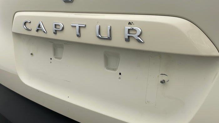 RENAULT CAPTUR-Door Exterior Boot Door Scratch