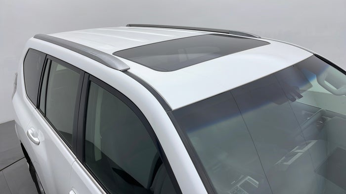 LEXUS GX 460-Roof/Sunroof View