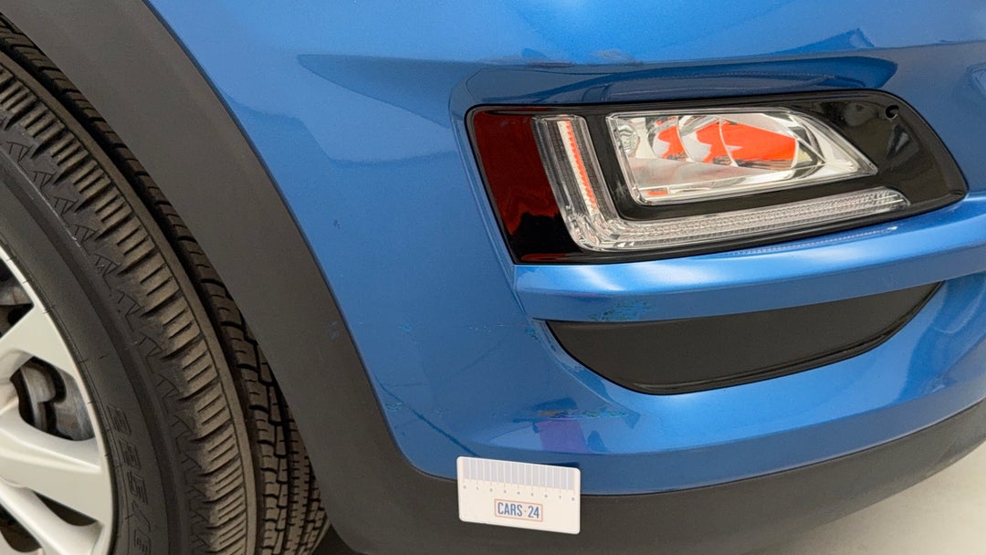 Bumper Front Scratch