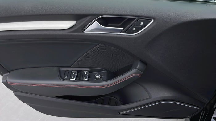 AUDI S3-Driver Side Door Panels Controls
