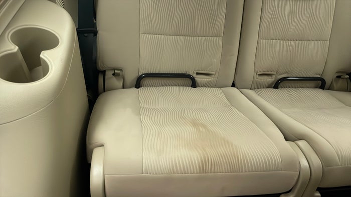 MITSUBISHI MONTERO SPORT-Seat 3rd row RHS Stain