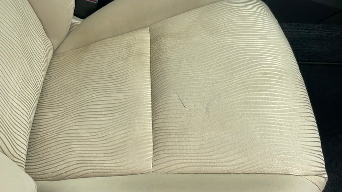 MITSUBISHI MONTERO SPORT-Seat RHS Front Stain
