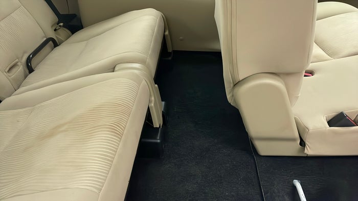 MITSUBISHI MONTERO SPORT-Flooring Mat missing/torn
