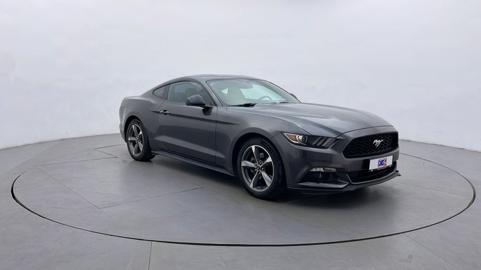 FORD MUSTANG-Right Front Diagonal (45- Degree) View