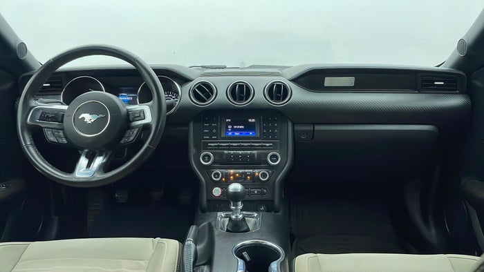 FORD MUSTANG-Dashboard View