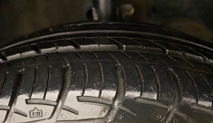 2018 Maruti Baleno DELTA 1.2 K12, Petrol, Manual, 47,283 km, Right Front Tyre Tread