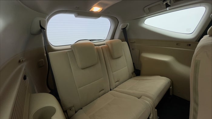 MITSUBISHI MONTERO SPORT-Third Seat Row