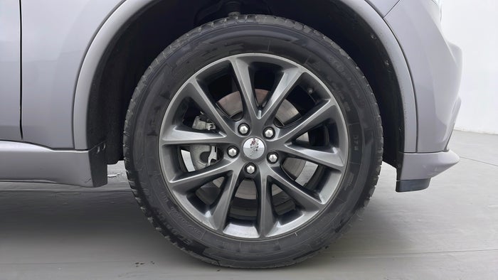 DODGE DURANGO-Right Front Tyre