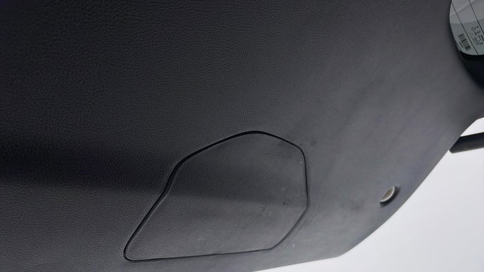 DODGE DURANGO-Door Interior Boot Door Scratch