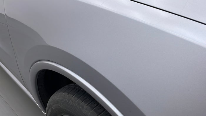 DODGE DURANGO-Fender RHS Scratch