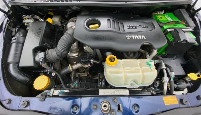 2017 Tata Hexa Varicor 400 XM, Diesel, Manual, 43,503 km, Open Bonet