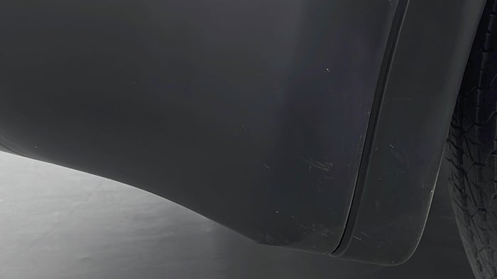 INFINITI QX70-Bumper Rear Scratch