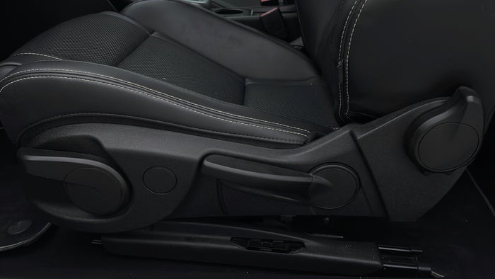 OPEL ASTRA-Driver Side Adjustment Panel