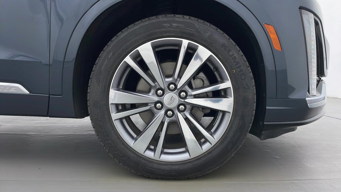 CADILLAC XT6-Right Front Tyre