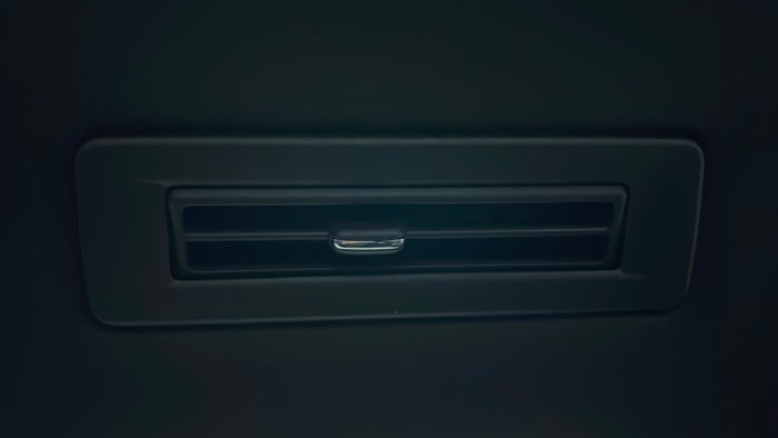 CADILLAC XT6-Rear AC Vents