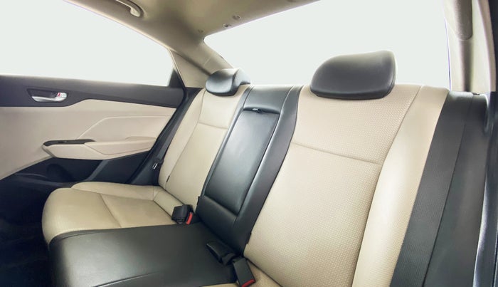 2018 Hyundai Verna 1.6 SX VTVT AT (O), Petrol, Automatic, Right Side Rear Door Cabin