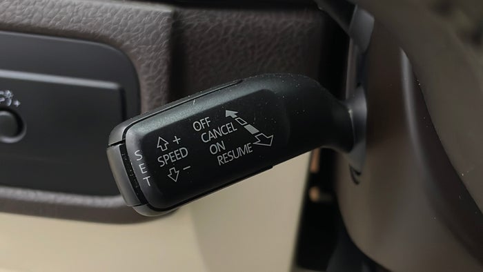 VOLKSWAGEN TOUAREG-Cruise Control