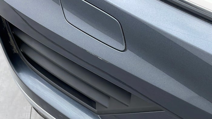 VOLKSWAGEN TOUAREG-Bumper Front Scratch
