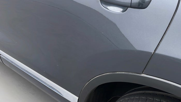 VOLKSWAGEN TOUAREG-Door Exterior LHS Rear Scratch