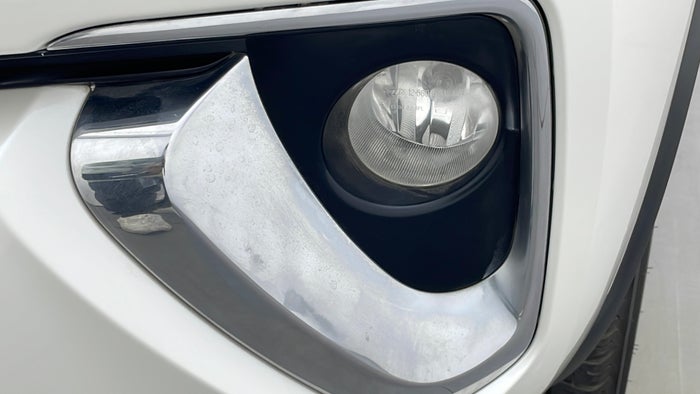 TOYOTA FORTUNER-Fog Light Cover LHS Front Faded