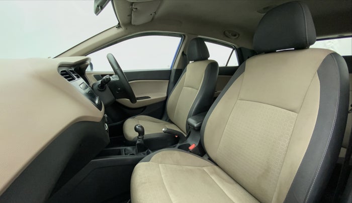 2015 Hyundai Elite i20 MAGNA 1.2, Petrol, Manual, 47,936 km, Right Side Front Door Cabin