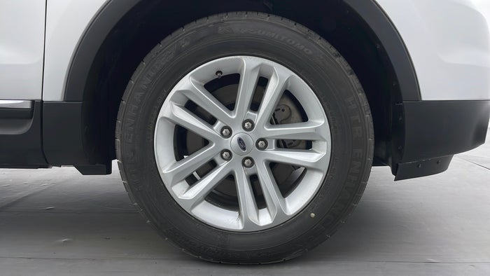 FORD EXPLORER-Right Front Tyre