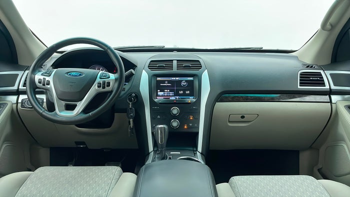 FORD EXPLORER-Dashboard View