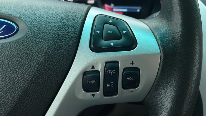 FORD EXPLORER-Drivers Control