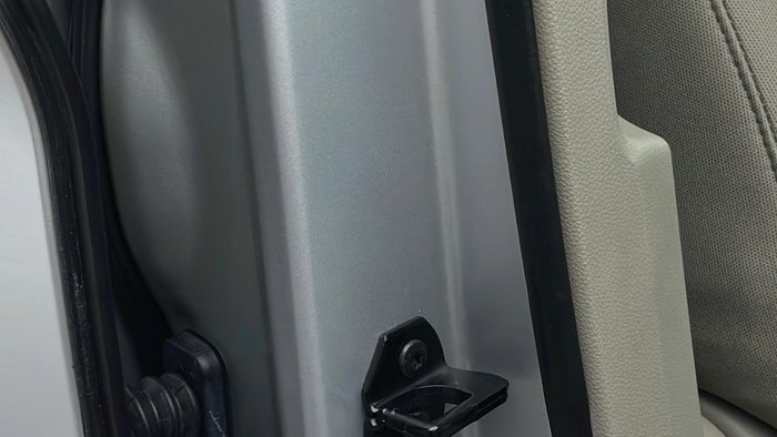FORD EXPLORER-Door Exterior RHS Front Door Beading Missing/Broken