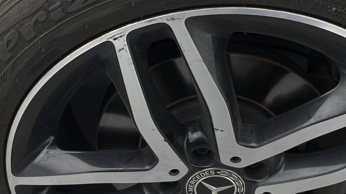 MERCEDES BENZ GLA CLASS-Alloy Wheel RHS Front Scratch