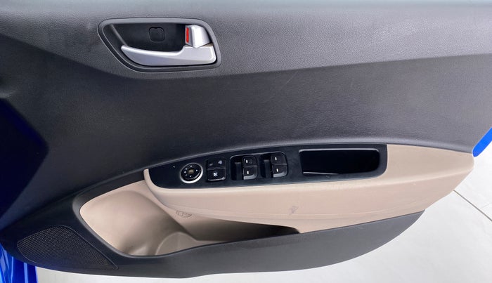 2017 Hyundai Grand i10 SPORTZ 1.2 KAPPA VTVT, Petrol, Manual, 69,711 km, Driver Side Door Panels Control
