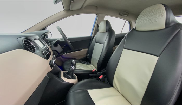 2017 Hyundai Grand i10 SPORTZ 1.2 KAPPA VTVT, Petrol, Manual, 69,711 km, Right Side Front Door Cabin