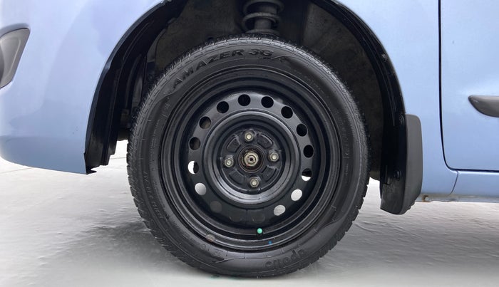2011 Maruti Wagon R 1.0 VXI, Petrol, Manual, 46,083 km, Left Front Wheel