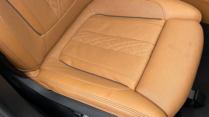 BMW 750LI-Seat RHS Front Depressed/Pressure Mark