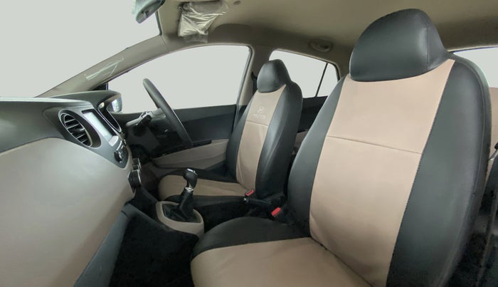 2018 Hyundai Grand i10 SPORTZ 1.2 KAPPA VTVT, Petrol, Manual, Right Side Front Door Cabin