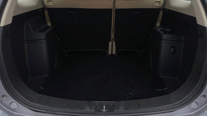 MITSUBISHI OUTLANDER-Boot Inside View