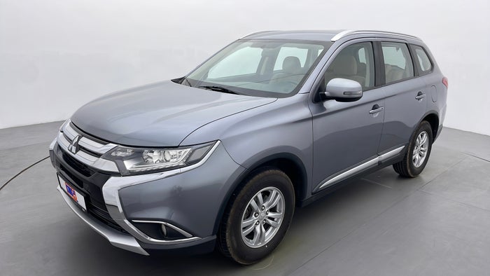 MITSUBISHI OUTLANDER-Left Front Diagonal (45- Degree) View