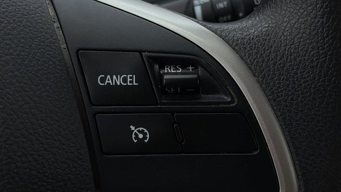 MITSUBISHI OUTLANDER-Cruise Control