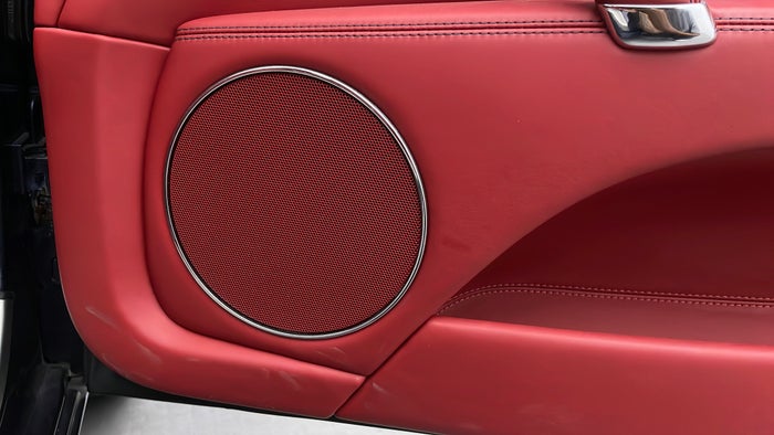 BENTLEY FLYING SPUR-Audio system Minor Buzz Noise When Operating