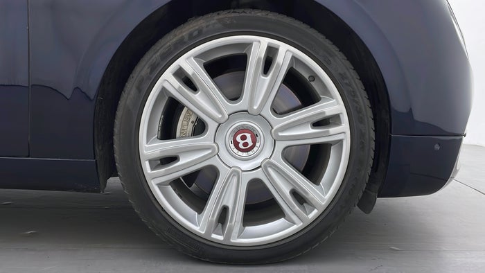 BENTLEY FLYING SPUR-Right Front Tyre
