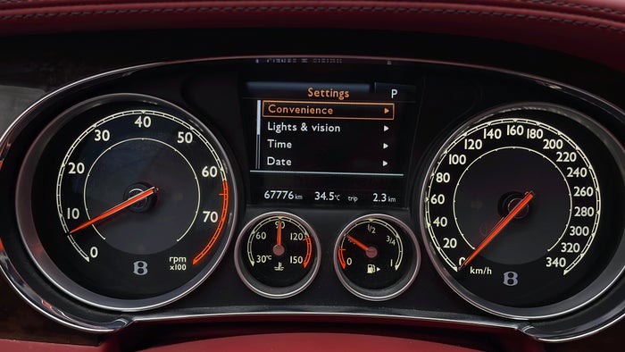 BENTLEY FLYING SPUR-Odometer View