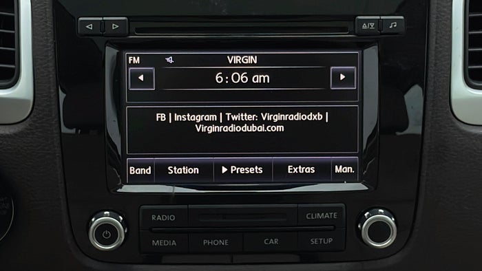 VOLKSWAGEN TOUAREG-Infotainment System