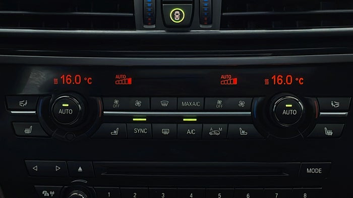 BMW X5-Automatic Climate Control