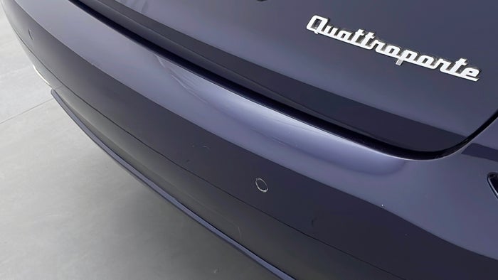 MASERATI QUATTROPORTE-Bumper Rear Scratch