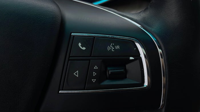 MASERATI QUATTROPORTE-Drivers Control