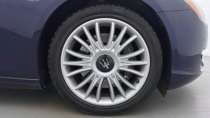 MASERATI QUATTROPORTE-Right Front Tyre