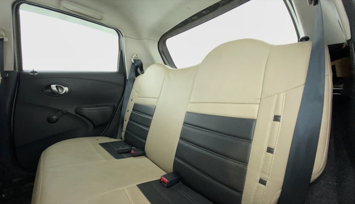 2018 Datsun Go T, Petrol, Manual, 15,469 km, Right Side Rear Door Cabin