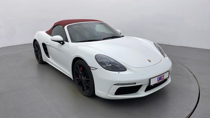 PORSCHE BOXSTER-Right Front Diagonal (45- Degree) View